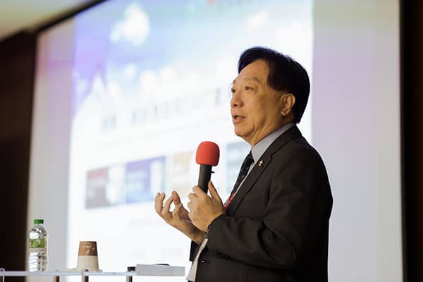 雷科董事長獲邀至中山大學半導體學院向師生分享創業歷程。